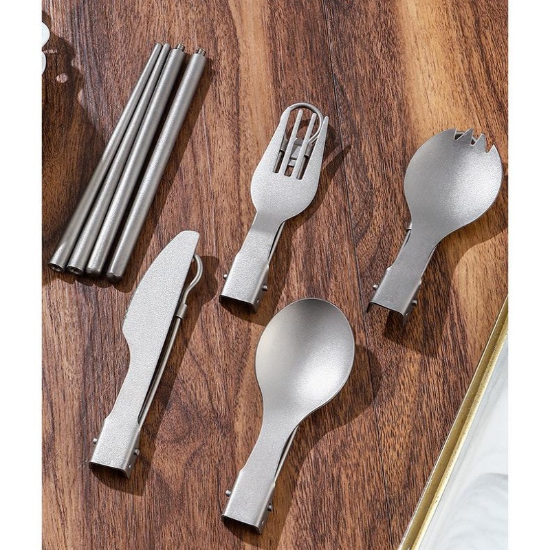 Titanium Foldable Utensil Set  - Outdoor Camping World recension och pris
