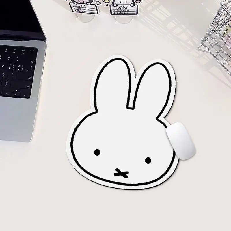 Kawaii Miffy Rabbit Shaped Mou - Camp Table Folding recension och pris